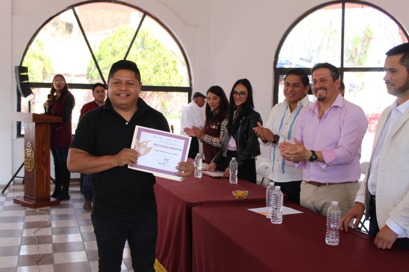 Zacualpan clausura su primer curso de platería e inaugura un nuevo taller artesanal